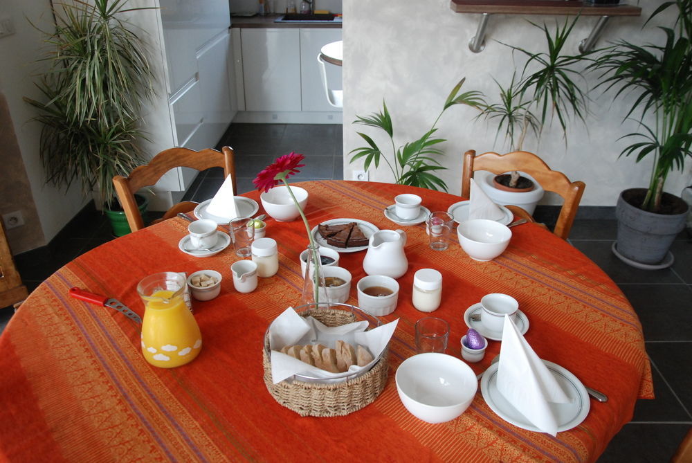 Les Condamines Bed & Breakfast Antoingt Exterior photo